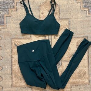 Lululemon Sports Bra and Leggings Set